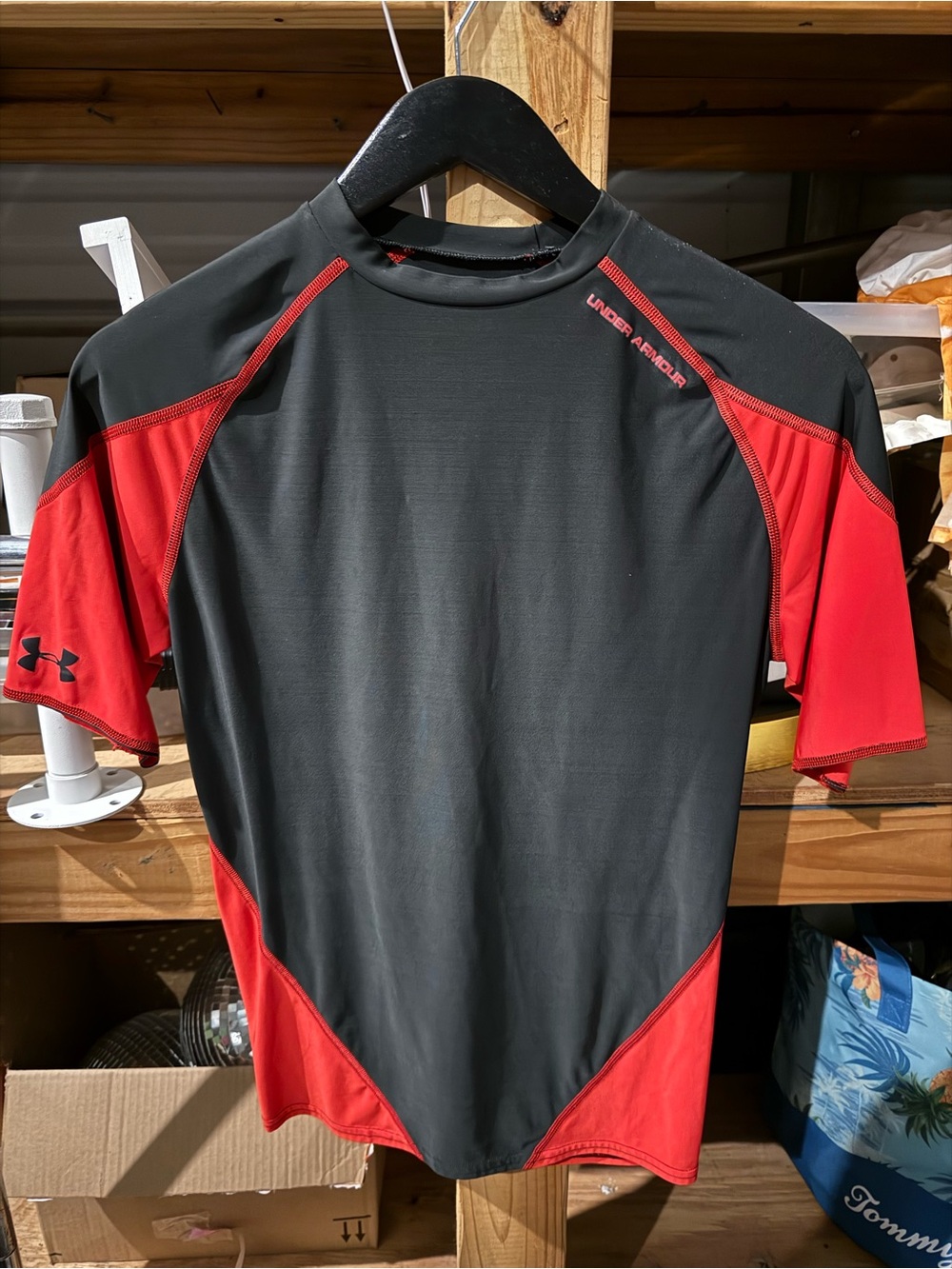 Under Armour Men’s Black and Red Short Sleeve Rash Guard Swim Top